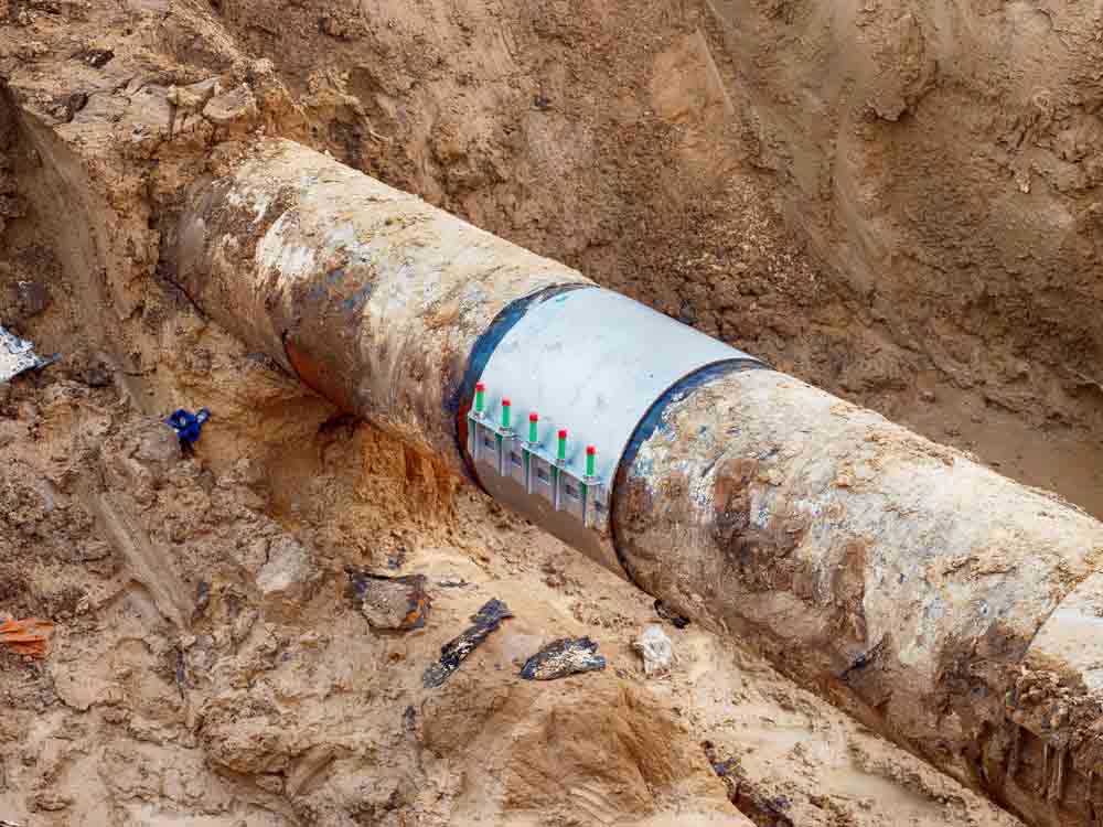 underground pipe with clamp sleeve